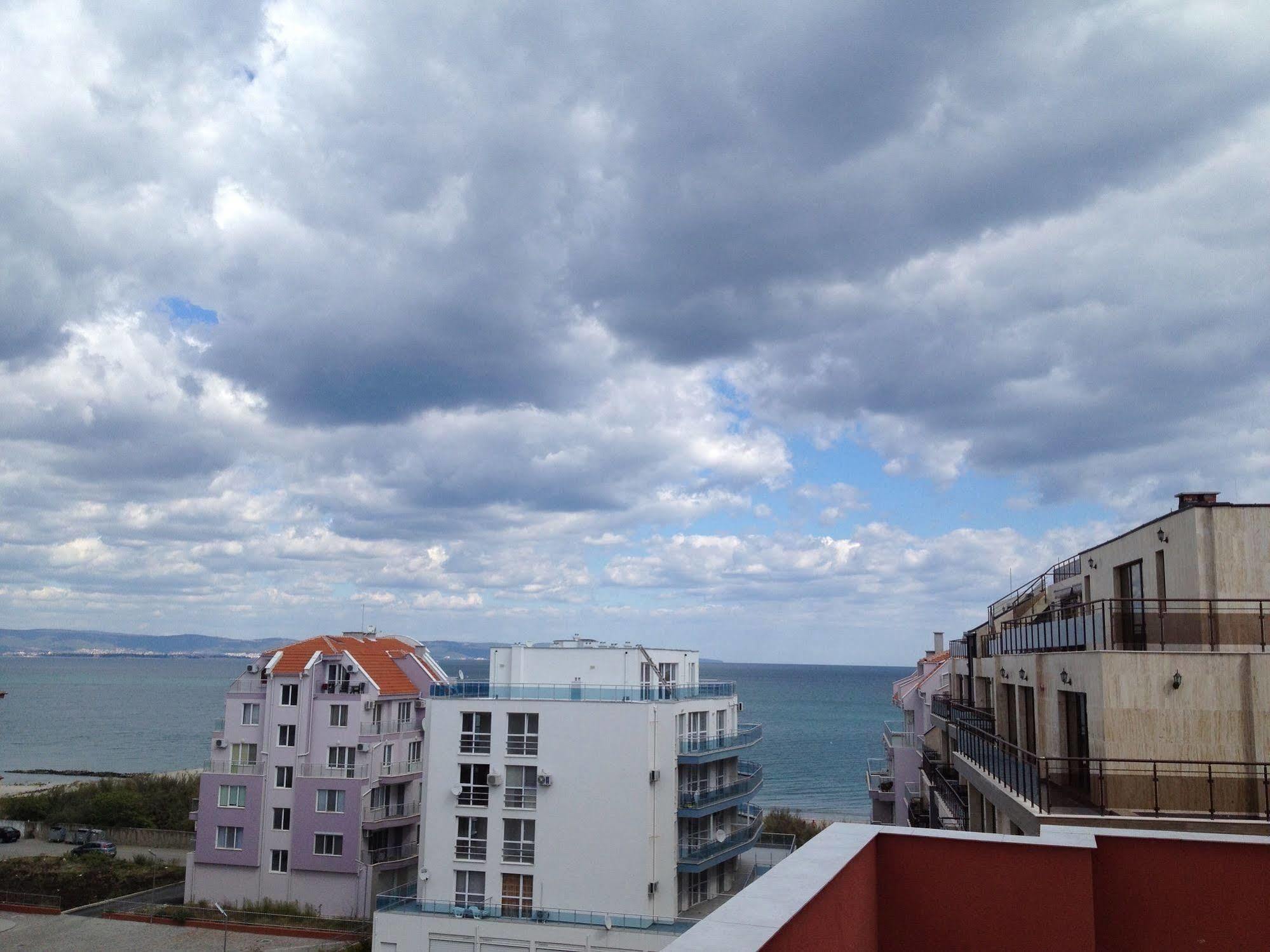 Appartamento Arizona Del Mar Pomorie Esterno foto